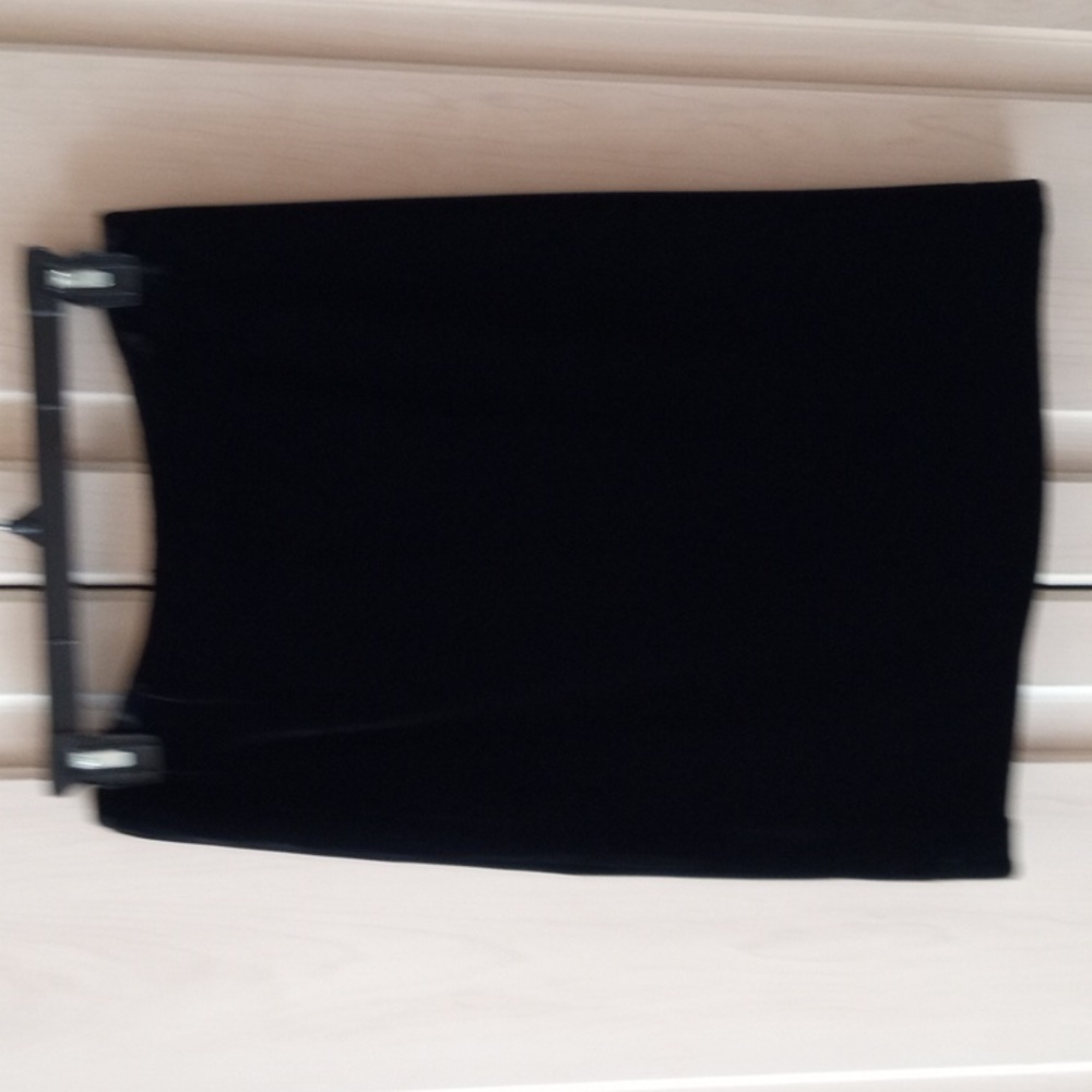 Beautiful black velvet lined pencil skirt with slit